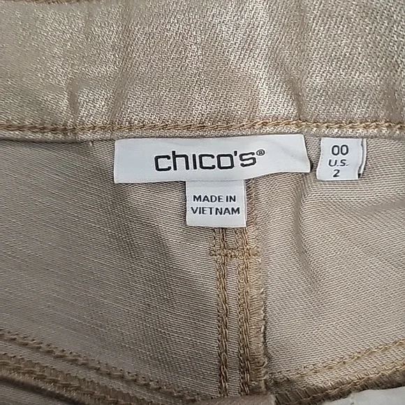 Chicos size 00 gold waxy straight leg jean - Picture 3 of 4